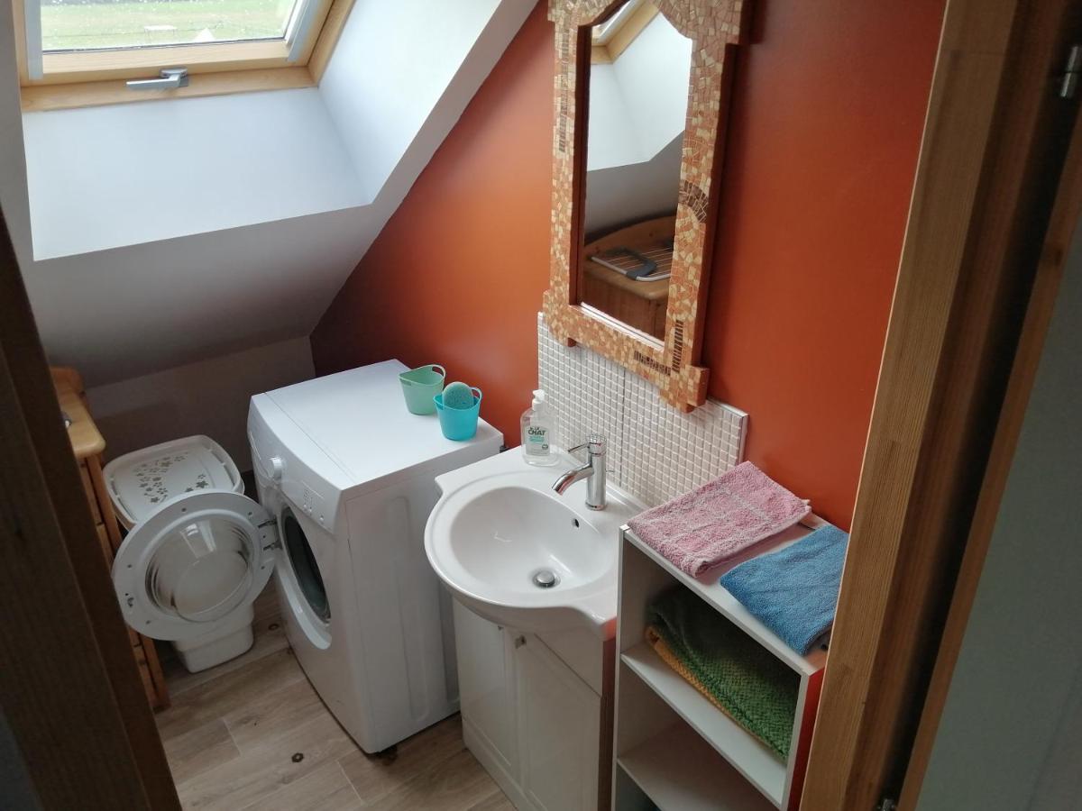 Gite Les Anes De Medeina Ingrannes Exterior foto